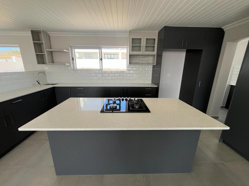 4 Bedroom Property for Sale in Da Gama Bay Western Cape